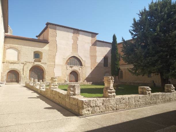 istock Tourist center 1345135746