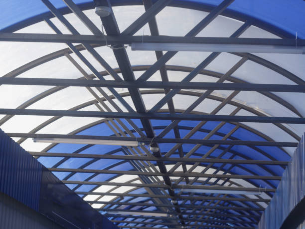 istock Vaulted ceiling in the store under a glass roof 1345153067