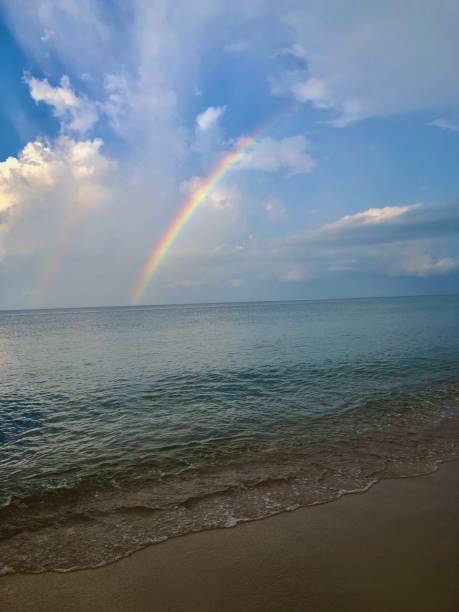 istock When sea and sky meet 1345216260