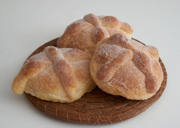 istock Tradional mexican pan de muerto 1345230473