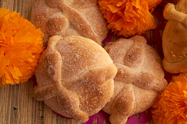 istock Tradional mexican pan de muerto 1345231276