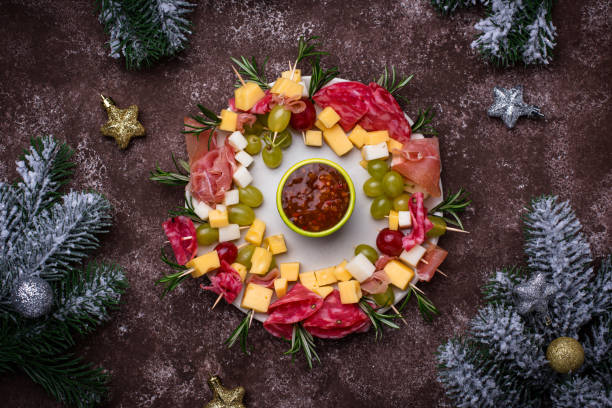 istock Appetizers in shape of Christmas wreath 1345263798