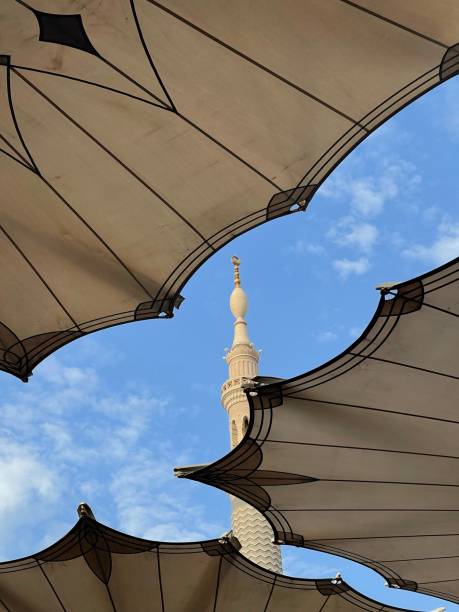 istock Al-Masjid an-Nabawi 1345294720