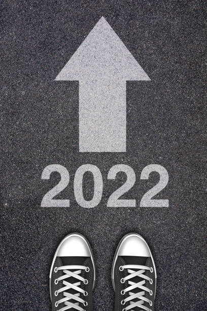 istock New year 2022 a people waiting on asphalt 1345313565