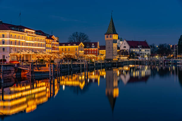 Seaport of Lindau in Lake Constance at night Seaport of Lindau in Lake Constance at night bodensee stock pictures, royalty-free photos & images