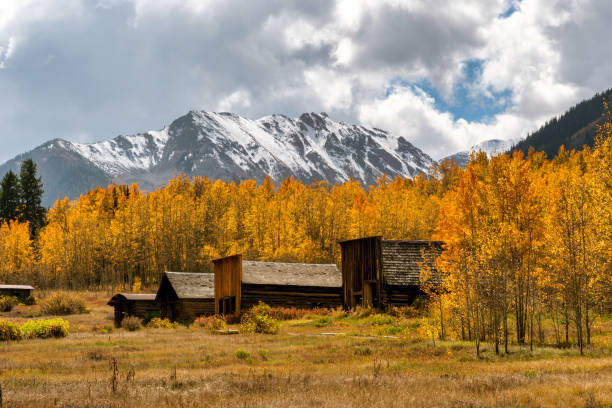 istock Abandoned ghost town in Colorado 1345387056