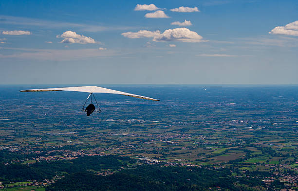 istock hang-gliding flies over Po-valley 134539048
