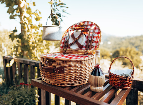 picnic basket outdoor