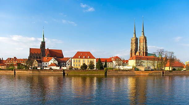 istock Tum island in Wroclaw, Poland 134540673