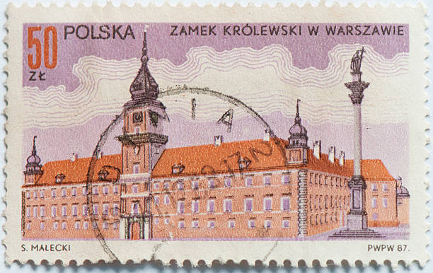istock Rayal Castle at Warsaw Poland 134544848