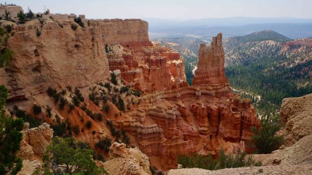 istock American Nature / Bryce Canyon National Park.Bryce Point 1345530647