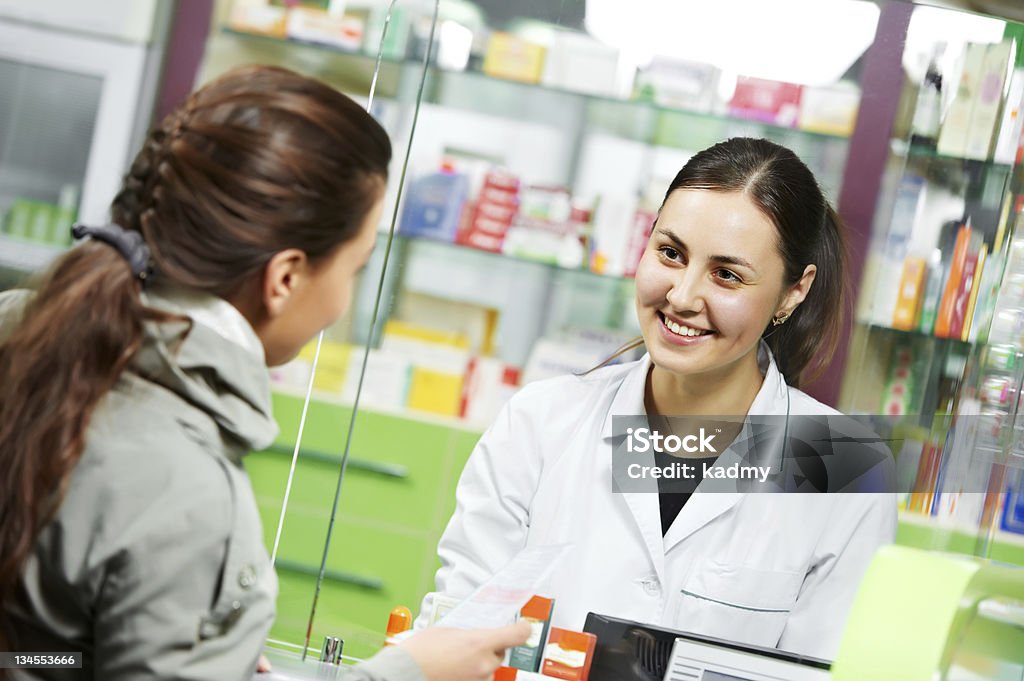 medical farmácia droga compra - Foto de stock de Farmacêutico royalty-free