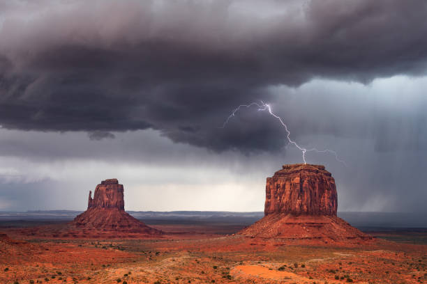 istock Lightning storm in Monument Valley, Arizona 1345582166