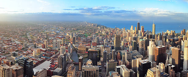 chicago skyline bei sonnenuntergang - chicago illinois lake hancock building stock-fotos und bilder