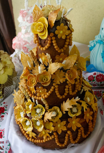 Traditional wedding cake with flowers
