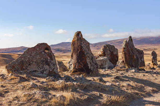 카라훈지의 돌. 아르메니아 - european culture megalith observatory rock 뉴스 사진 이미지