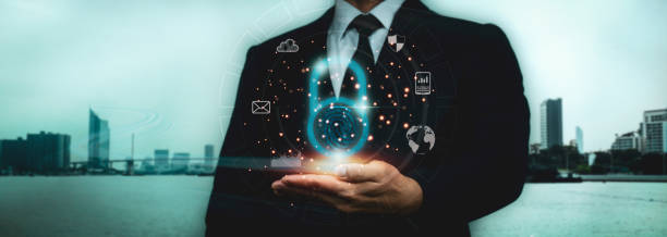 Data protection, cyber security.virtual network connection,a businessman holds padlock to protect commercial, financial data.Innovative technology creates clever solutions to protect digital attacks. protección de datos, seguridad cibernética.conexión de red virtual, un hombre de negocios tiene candado para proteger los datos comerciales y financieros. la tecnología innovadora crea soluciones inteligentes para proteger los ataques digitales.