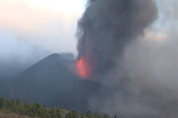istock volcano la palma and smoke 1345794981