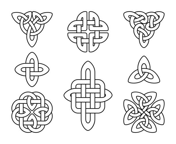 아일랜드 셀틱 매듭. 슬라브 신비매듭 엠블럼, 선형 벡터 게일어 원 운명과 트레포일 유니티 기호, 셀트 잉글랜드 스코틀랜드 정신 디자인 요소 - tied knot celtic culture cross shape cross stock illustrations