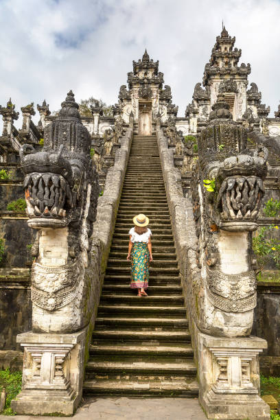 istock Pura Agung Lempuyang temple 1345916287