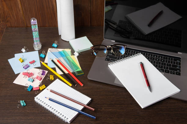 istock Working with a laptop computer with a connection to a webinar to view e-business, business concept 1345964908