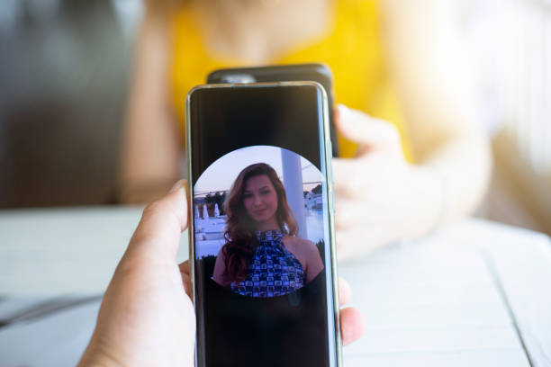 istock Online dating platform. People meet together. 1346012006