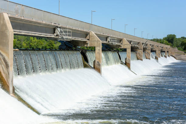 istock Coon Rapids Regional Dam on Mississippi River 1346023303