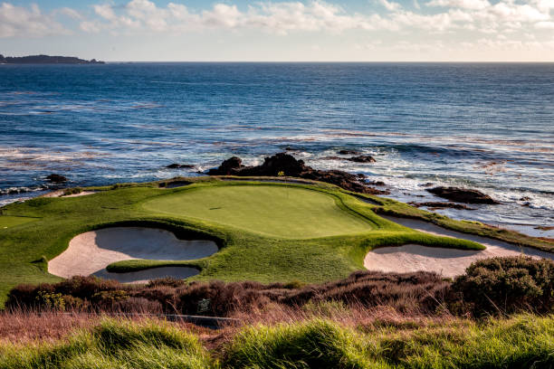coastline golf course in California Coastline golf course, greens and bunkers in California, usa golf course stock pictures, royalty-free photos & images