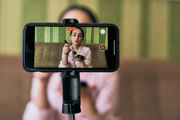 istock Beauty blogger at video streaming 1346026595