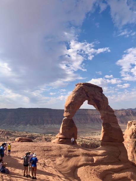 american nature / arches national park.delicate arch.vertical. - travel famous place balanced rock beauty in nature imagens e fotografias de stock