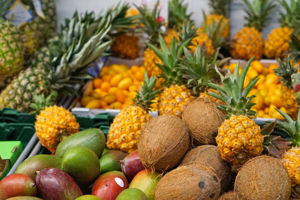 Selling local products on a market - Madagascar