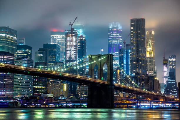 istock Brooklyn Bridge and Manhattan at night 1346064195