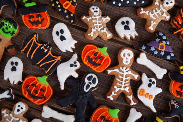 istock Halloween homemade gingerbread cookies full frame 1346074726