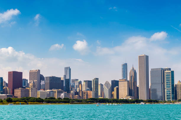 istock Cityscape Chicago at Lake Michigan 1346088802