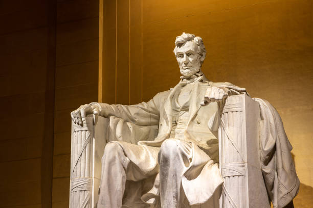 istock Abraham Lincoln statue in Washington 1346090342