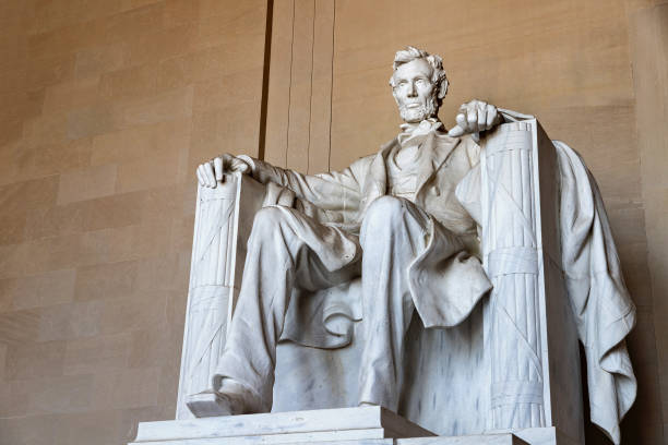 istock Abraham Lincoln statue in Washington 1346096828