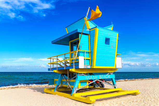 istock Lifeguard tower in Miami Beach 1346098181