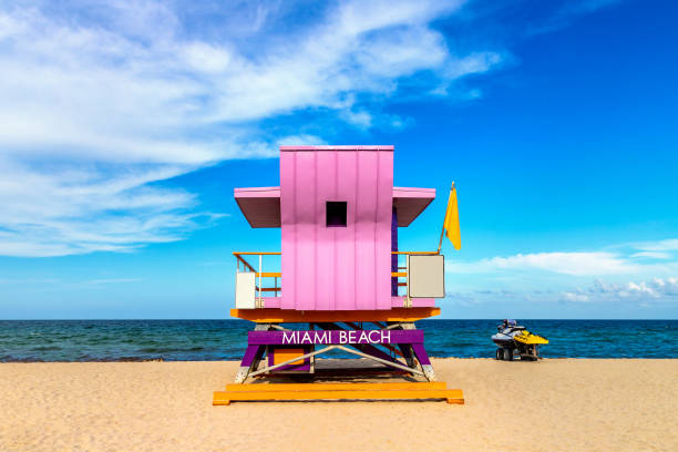 istock Lifeguard tower in Miami Beach 1346098247