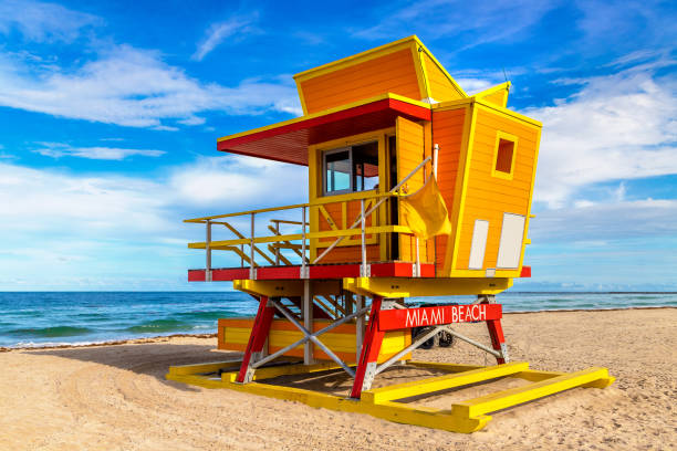 istock Lifeguard tower in Miami Beach 1346099050