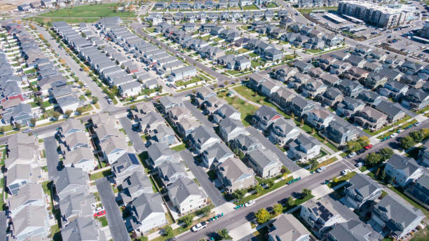 istock Aerial Neighborhoods 1346107584