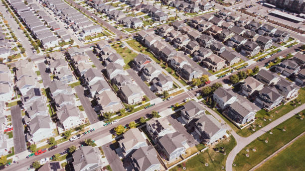 istock Aerial Neighborhoods 1346107615