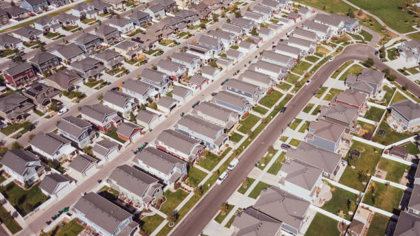 istock Aerial Neighborhoods 1346107693