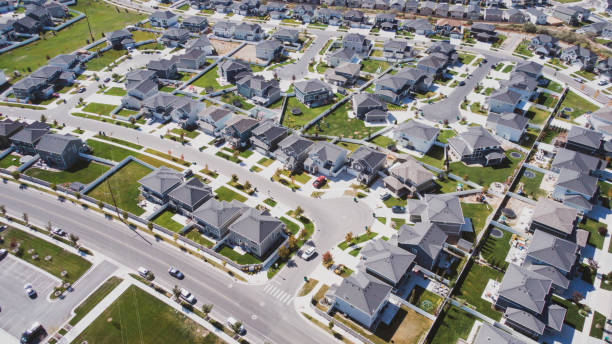 istock Aerial Neighborhoods 1346107697