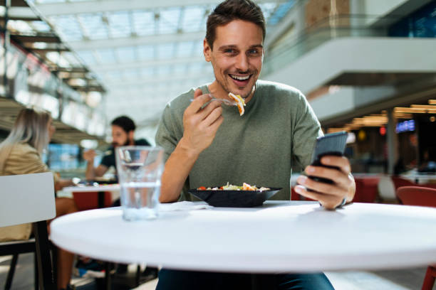 istock They serve delicious meals here 1346129950