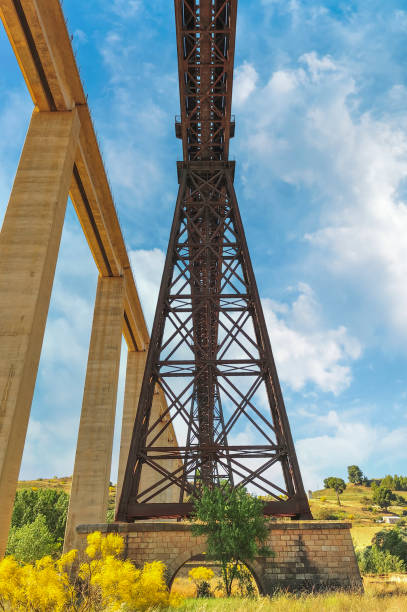 istock Iron bridge of the Hacho by Gustave Eiffel in Alamedilla - Granada 1346153126