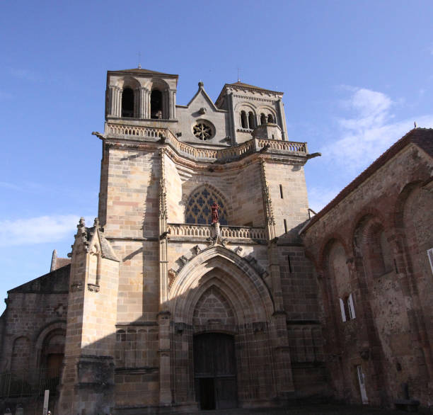 priory saint pierre saint paul souvigny, allier, francja - st pauls church zdjęcia i obrazy z banku zdjęć