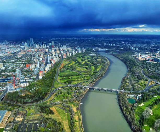 rzeka north saskatchewan - north saskatchewan river zdjęcia i obrazy z banku zdjęć