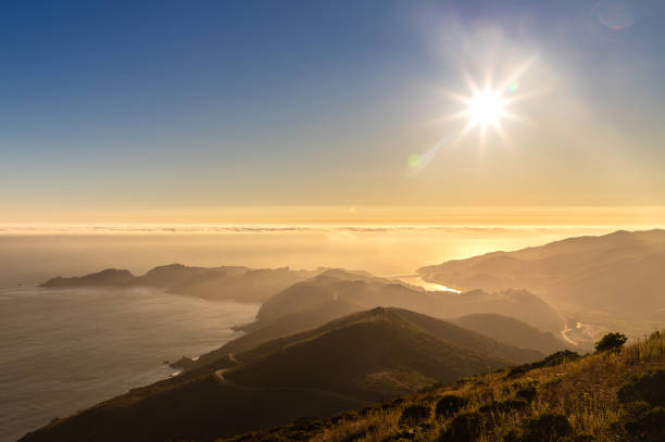 marin headlands w mieście san francisco - marin headlands zdjęcia i obrazy z banku zdjęć