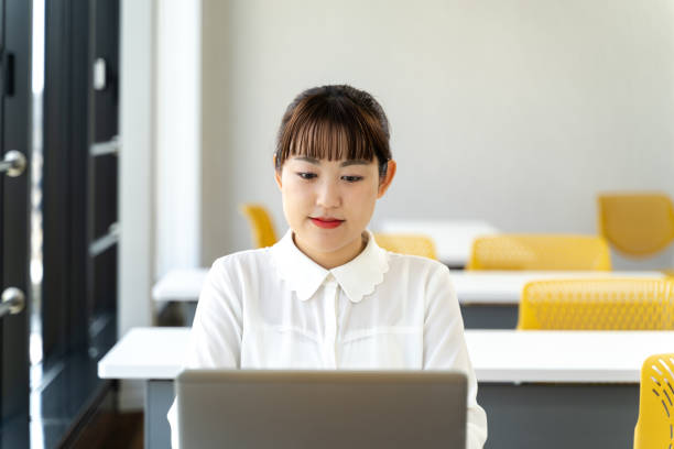 istock Woman working on a laptop 1346198543