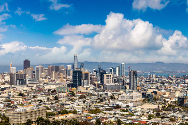 istock Aerial view of San Francisco 1346199104